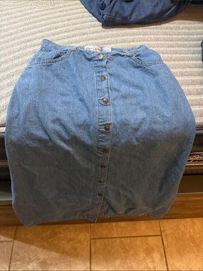 HWY 290 Jean Co. Denim Button-Front Women's Skirt